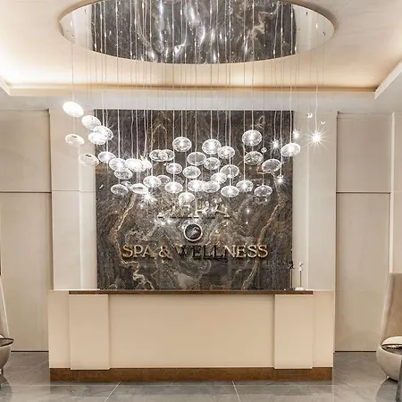 Serenity Queen 酒店 阿拉尼亚