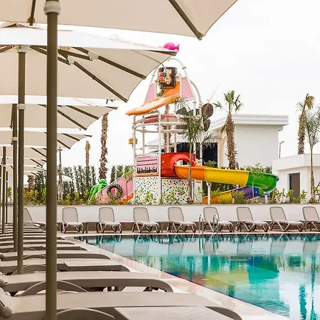 Serenity Queen 酒店