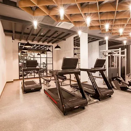 Serenity Queen Hotel *