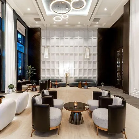 Hotel Serenity Queen *